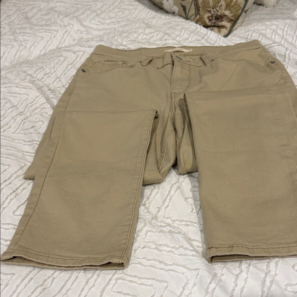 Levi's Women's Tan Chinos